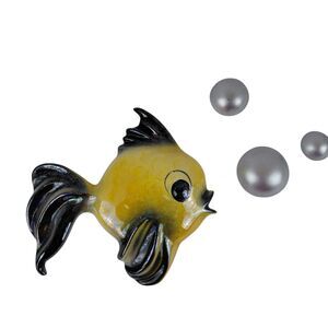 Ceramicraft California Pottery Yellow & Black Fish with 3 Silver Bubbles